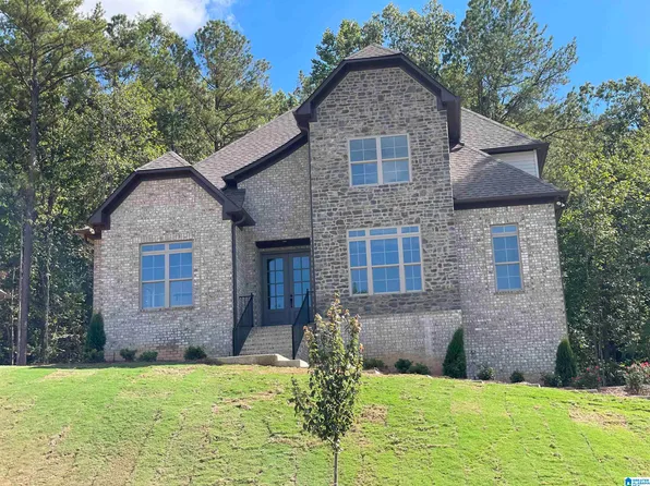 2100 Grey Oaks Ter, Pelham, AL 35124