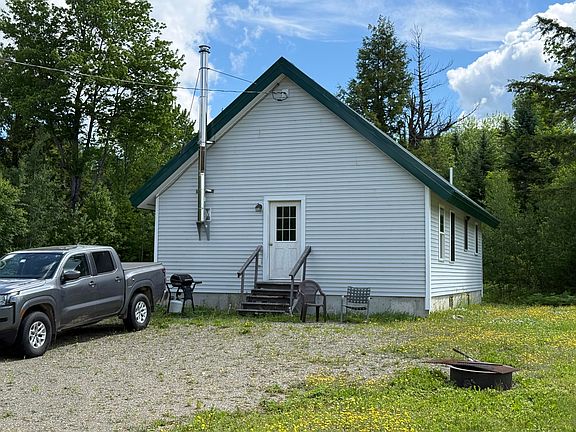 3rd image of 313 Wilcox Road