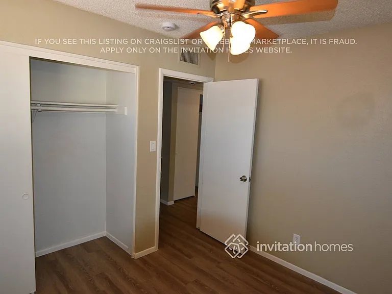 2301 W Waltann Ln — Photo 13