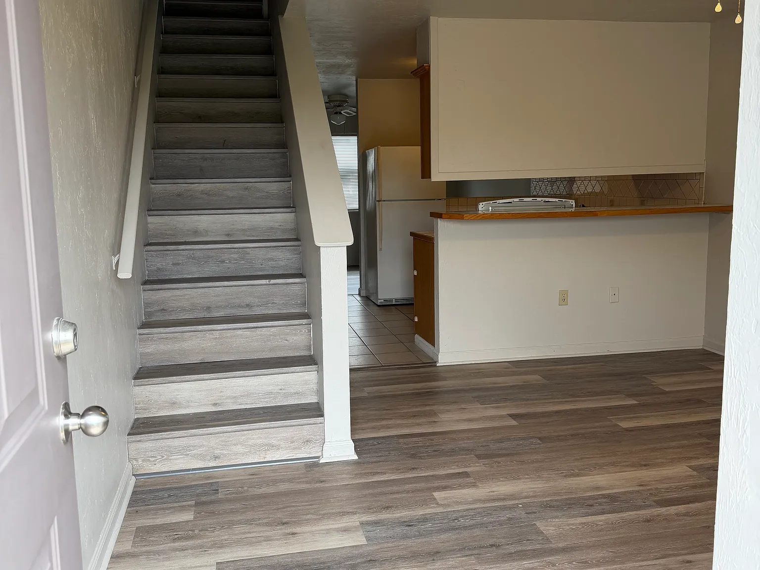 2 bed, 1.5 bath, 1000 sqft, $850 — Photo 4