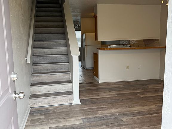 4th image of 1049 Wilburn Rd #B3