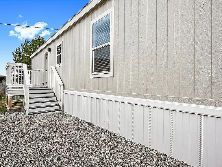 Silverlake Estates MHC — Photo 12