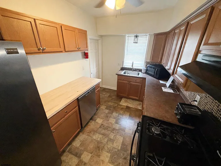 126 N Harvard Ave — Photo 17
