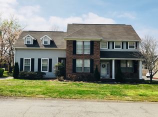 4741 Hunters Crossing Dr, Old Hickory, TN 37138