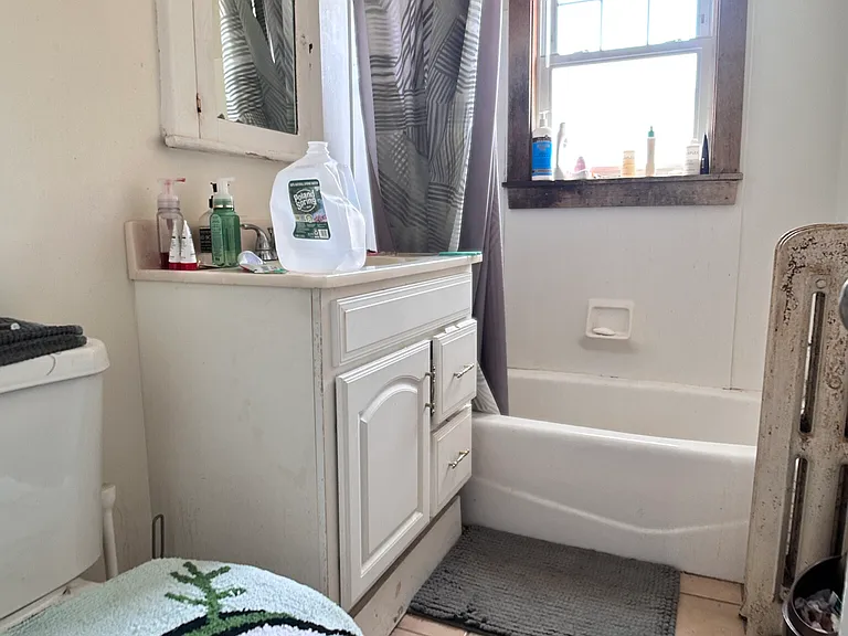 77 Hunnewell Ave #2 — Photo 10
