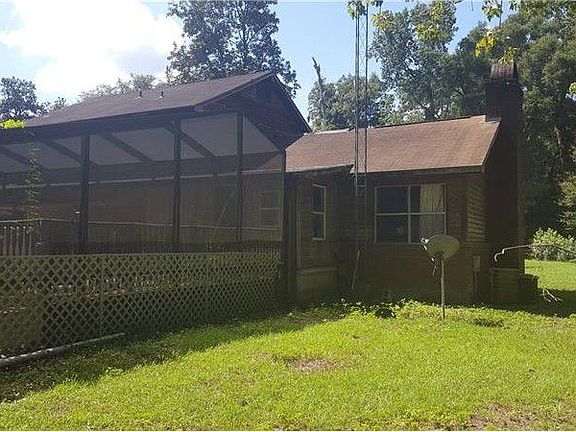 4th image of 18701 NE 24th Ave