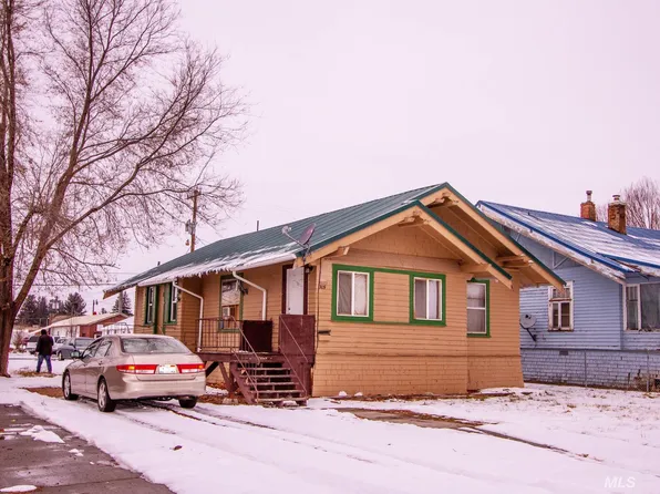 709 E St, Rupert, ID 83350