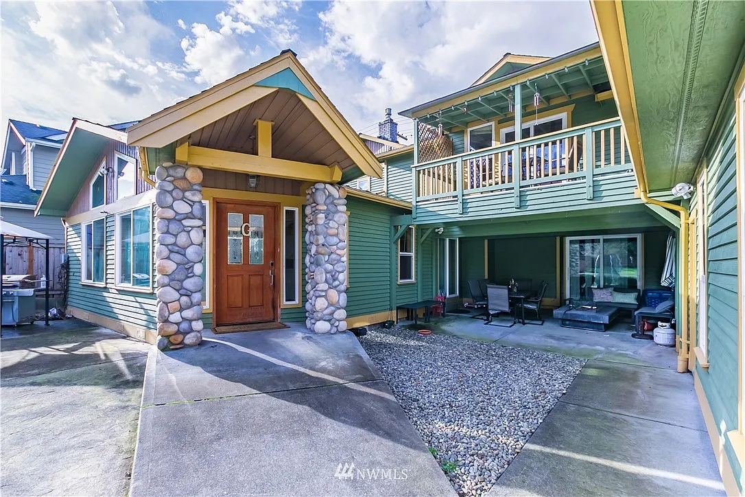 34130 35th Ave SW photo 1