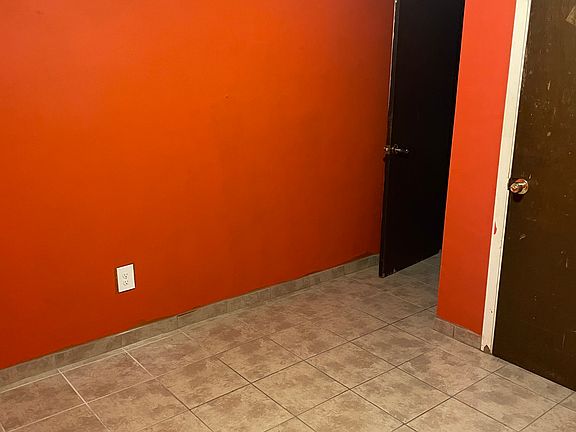 4th image of 648 Bannerwood Dr