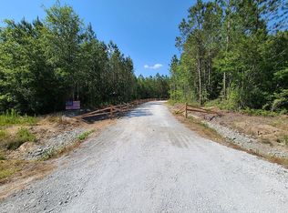 851 Old Union Rd, Delco, NC 28436