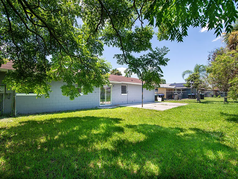 2137 San Jose Blvd — Photo 14