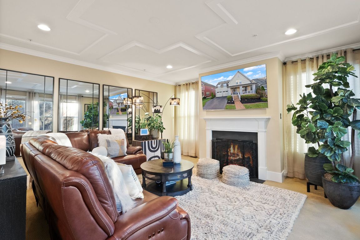 next background image