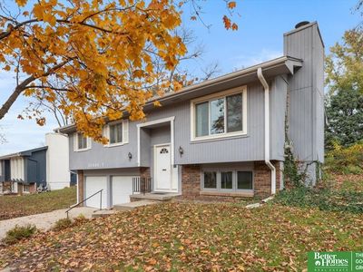 15406 Y St, Omaha, NE, 68137