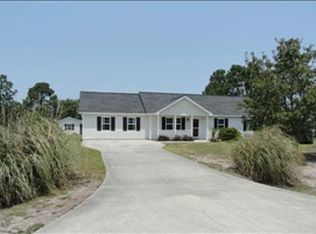 205 Dayrell Dr, Hubert, NC 28539