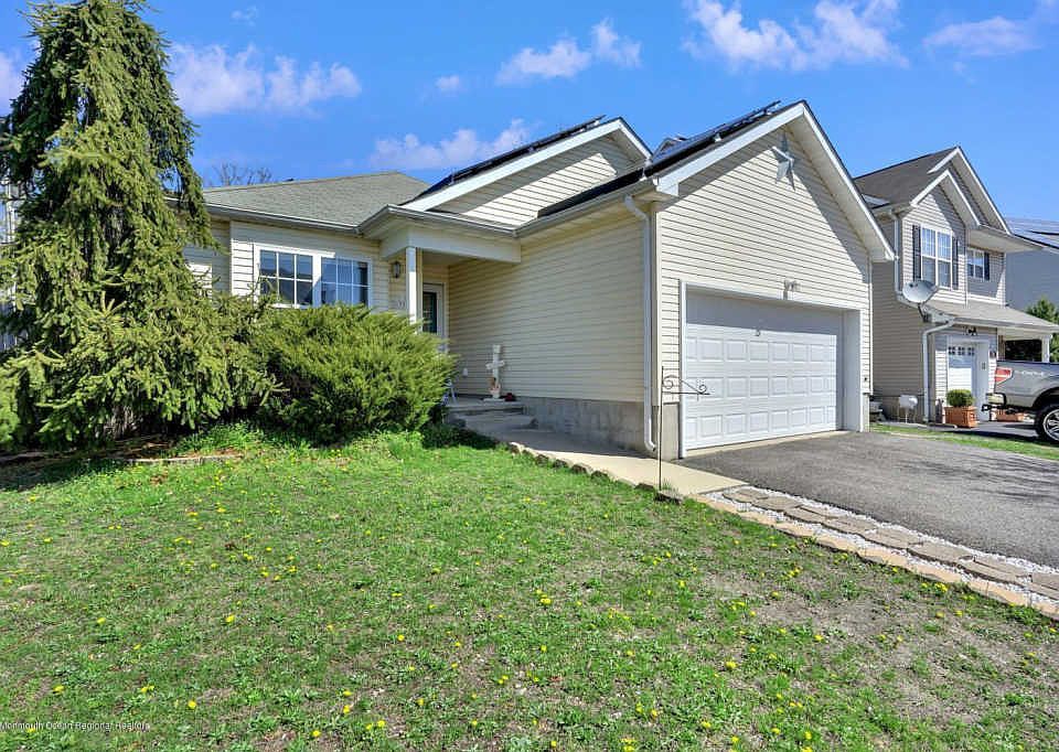 1st image of 90 Dolphin Cir E
