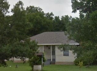 307 Fm 896, Trenton, TX 75490