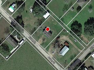 509 Aubrey St, Yoakum, TX 77995