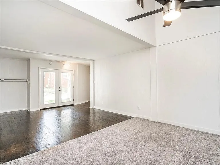 1313 Greenbriar St — Photo 23