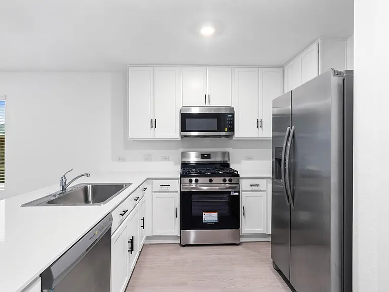 2074 Solstice Landing Dr — Photo 13