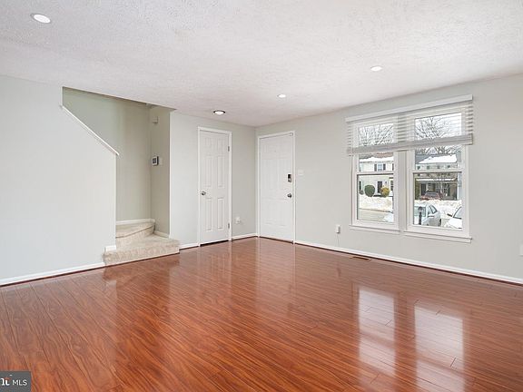 3rd image of 7476 Wounded Knee Rd