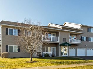 1976 29th Pl NW APT 208, Rochester, MN 55901