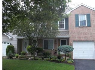 4909 Tall Cedar Ct, Pipersville, PA 18947