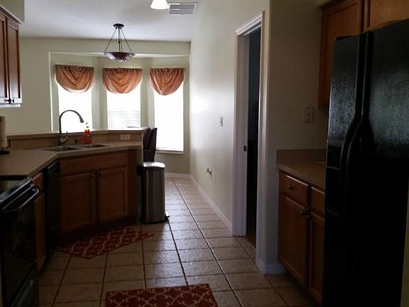 5th image of 2301 Gina Anne Ct