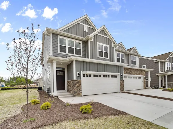 W72N1170 Augusta LANE #78, Cedarburg, WI 53012