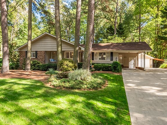 2nd image of 3404 Oates Dr