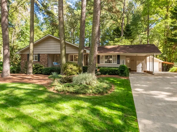 3404 Oates Dr, Raleigh, NC 27604