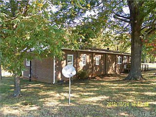 2nd image of 204 Tom Oakley Rd