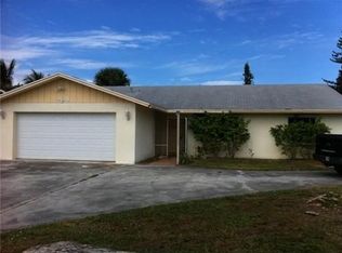 2199 Hypoluxo Rd, Lake Worth, FL 33462