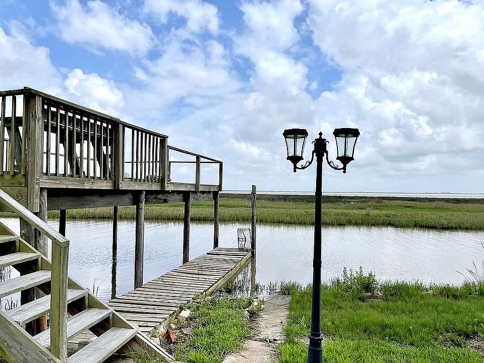 Waterfront view 