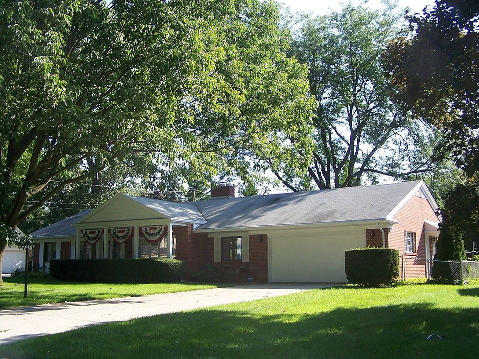 Great curb Appeal!