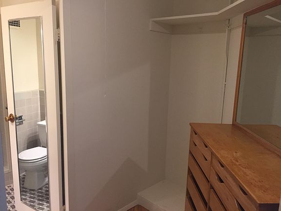 2nd image of 405 Serrano Dr APT Mg