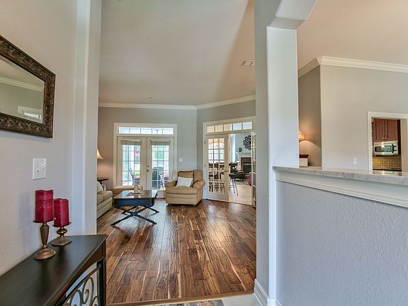 4th image of 8117 Viburnum Ct