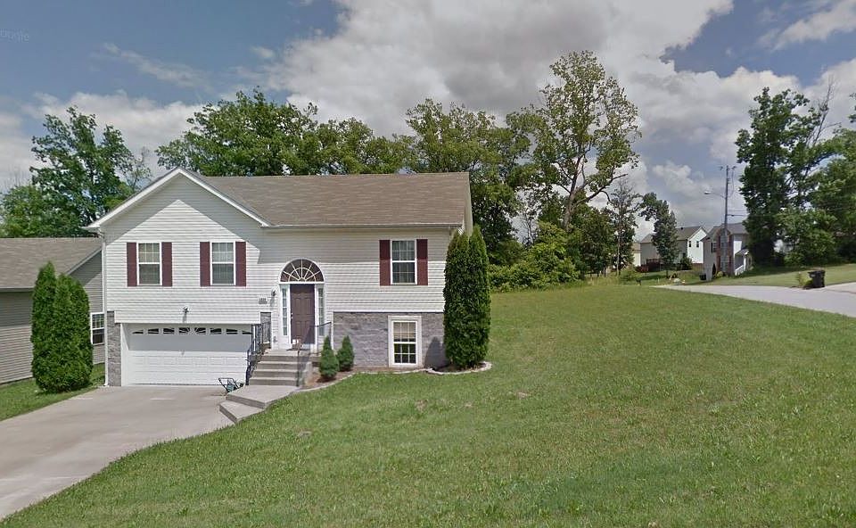 2nd image of 2839 Rome Ln