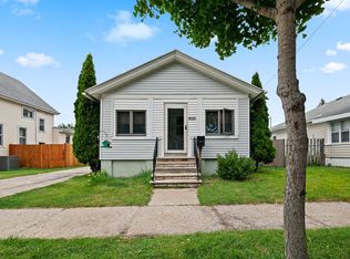 1563 Ellis St, Green Bay, WI 54302