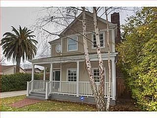 2nd image of 315 Burlingame Ave