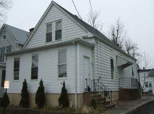 110 Melville Pl, Irvington, NJ 07111
