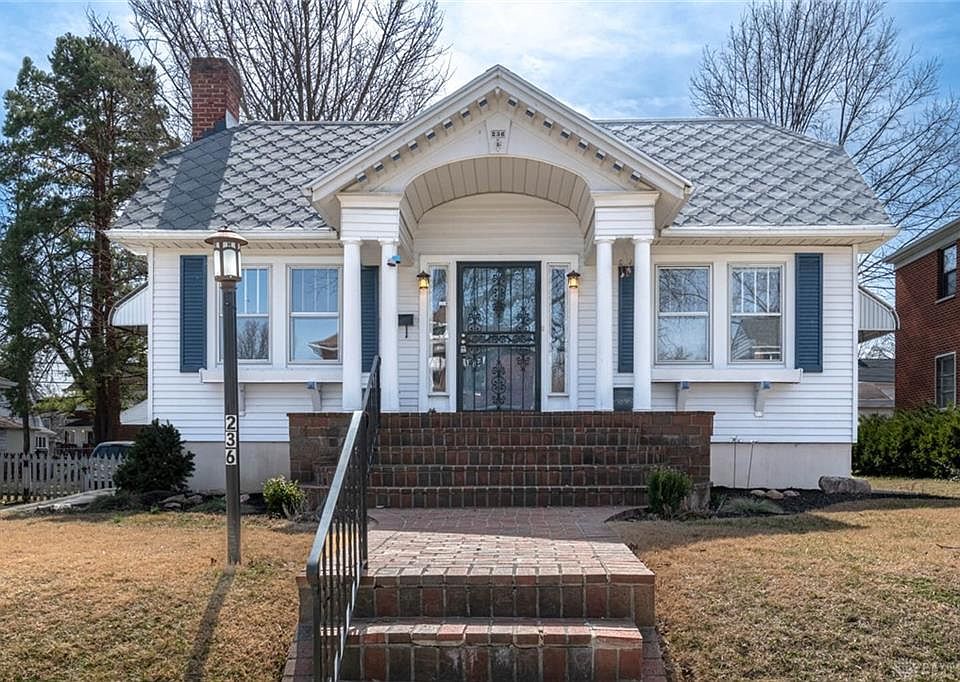 1st image of 236 Corona Ave