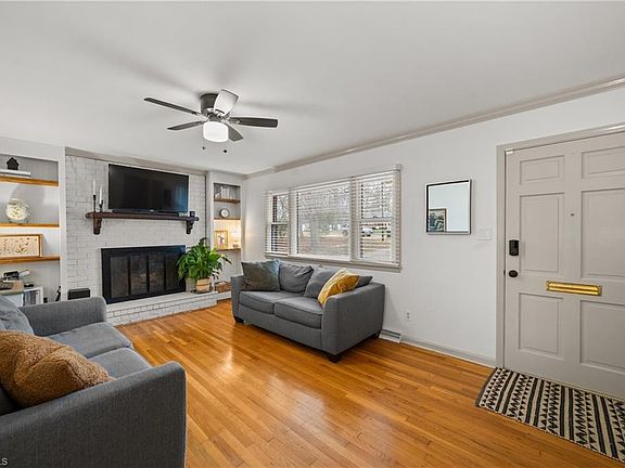 4th image of 5703 Buddingwood Dr
