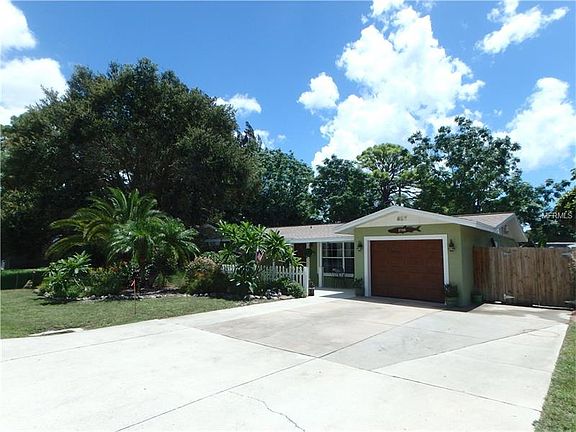 2nd image of 2708 Herwald St