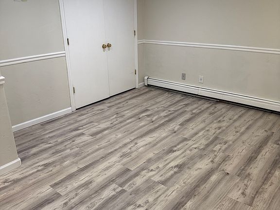 5th image of 2458 Garmisch Dr #C