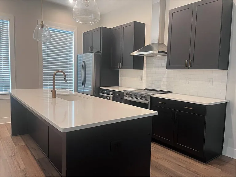 60 Adore Ct — Photo 3