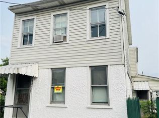 143 W Kleinhans St, Easton, PA 18042