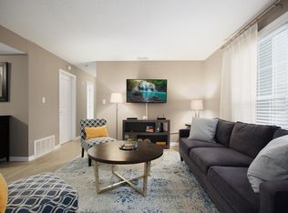 101 E Green Meadows Rd #1004, Columbia, MO 65203