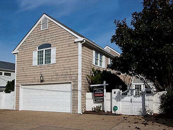 3rd image of 4306 Ocean Front Ave