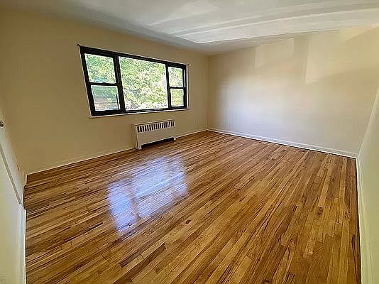 1st image of 11631 170th St #22