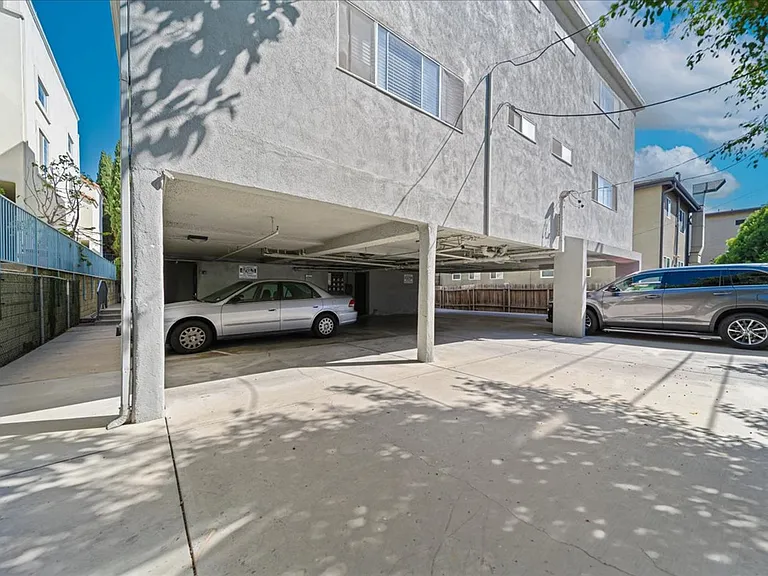 9819 Regent St #7 — Photo 12